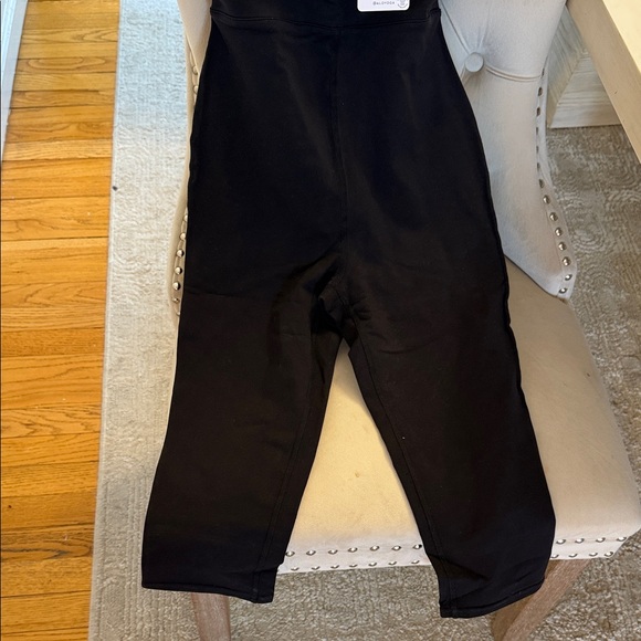 ALO Yoga Black Jumpsuit - Picture 3 of 8